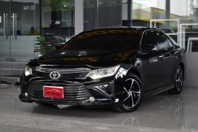 2016 Toyota CAMRY 2.0 G Extremo ปี 2016 80,000 โลแท้ รถบ้านแท้มือเดียว สวยเดิมทั้งคัน